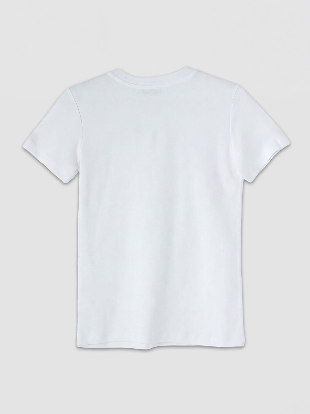 Beyaz Bisiklet Yaka Kadın Tişört-1