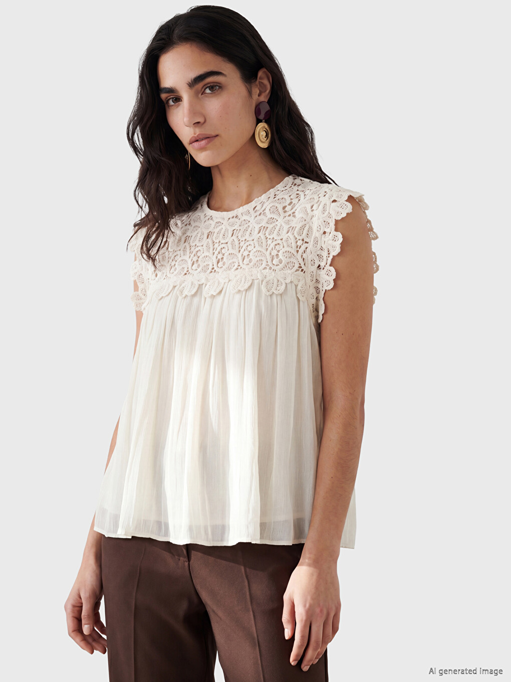 Crew Neck Lace Blouse