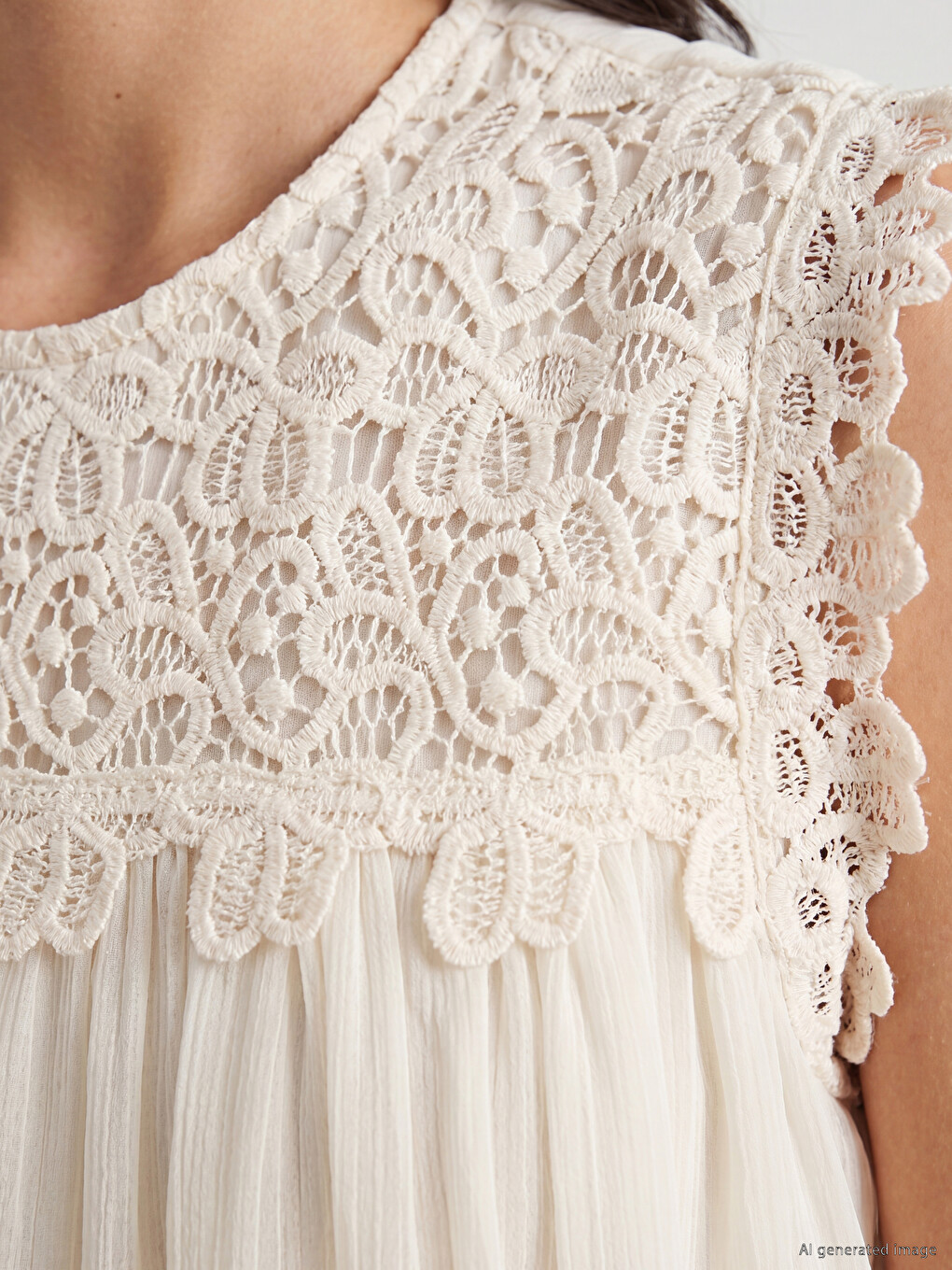 Crew Neck Lace Blouse-2