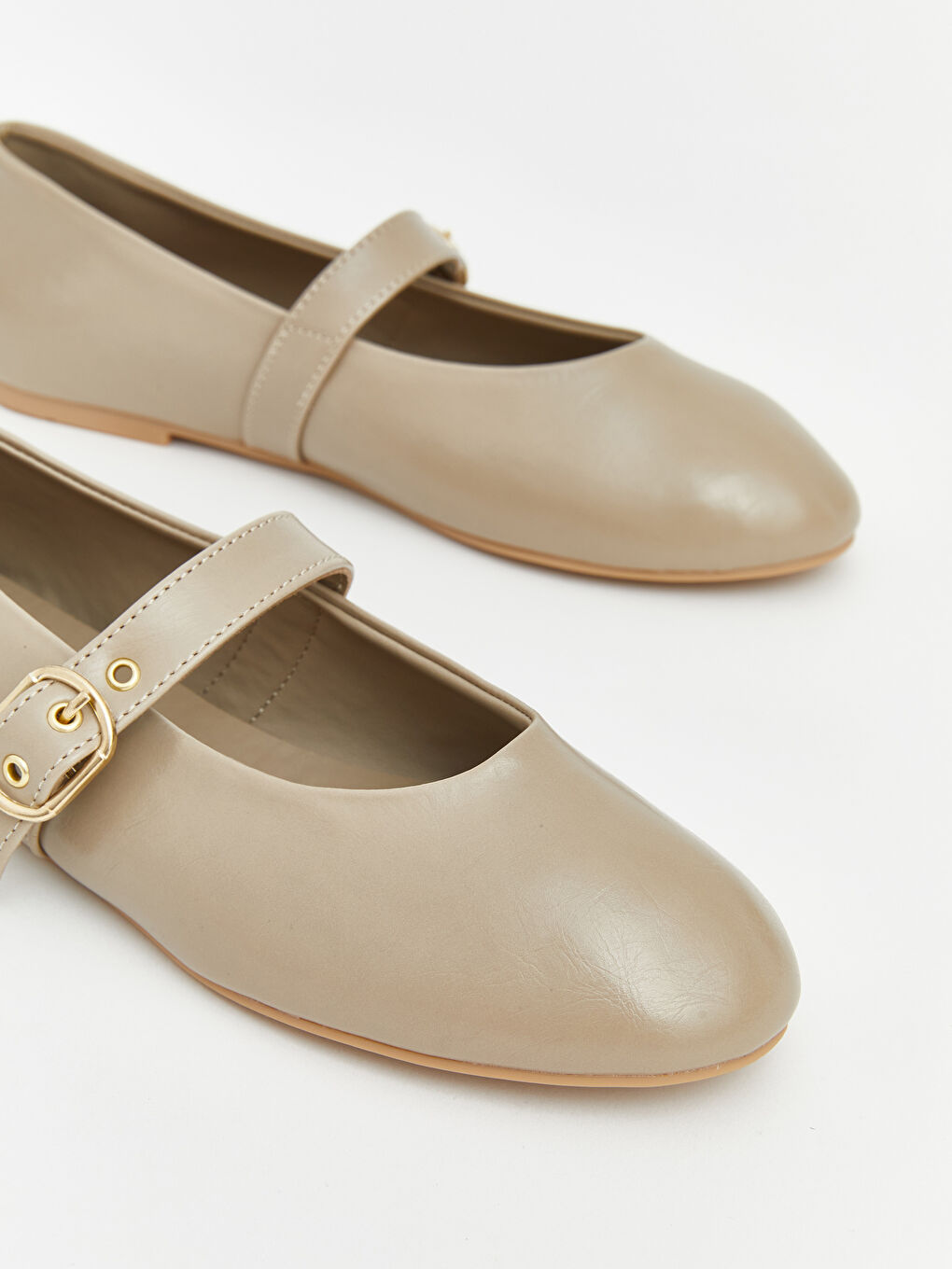 Kahverengi Deri Görünümlü Kadın Babet-2