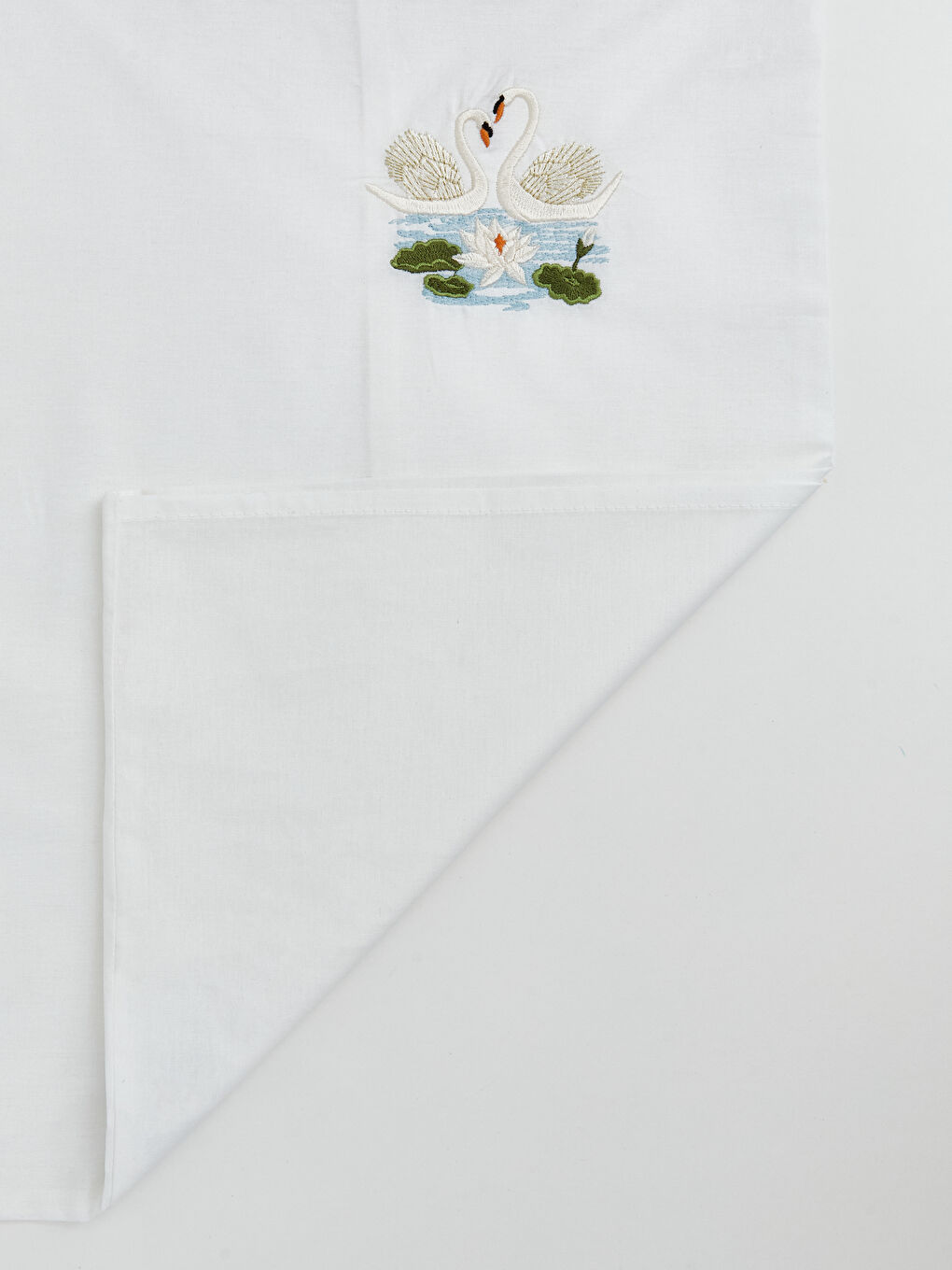 Beyaz Kuğu Nakışlı Yastık Kılıfı 2'li 50x70 cm-4