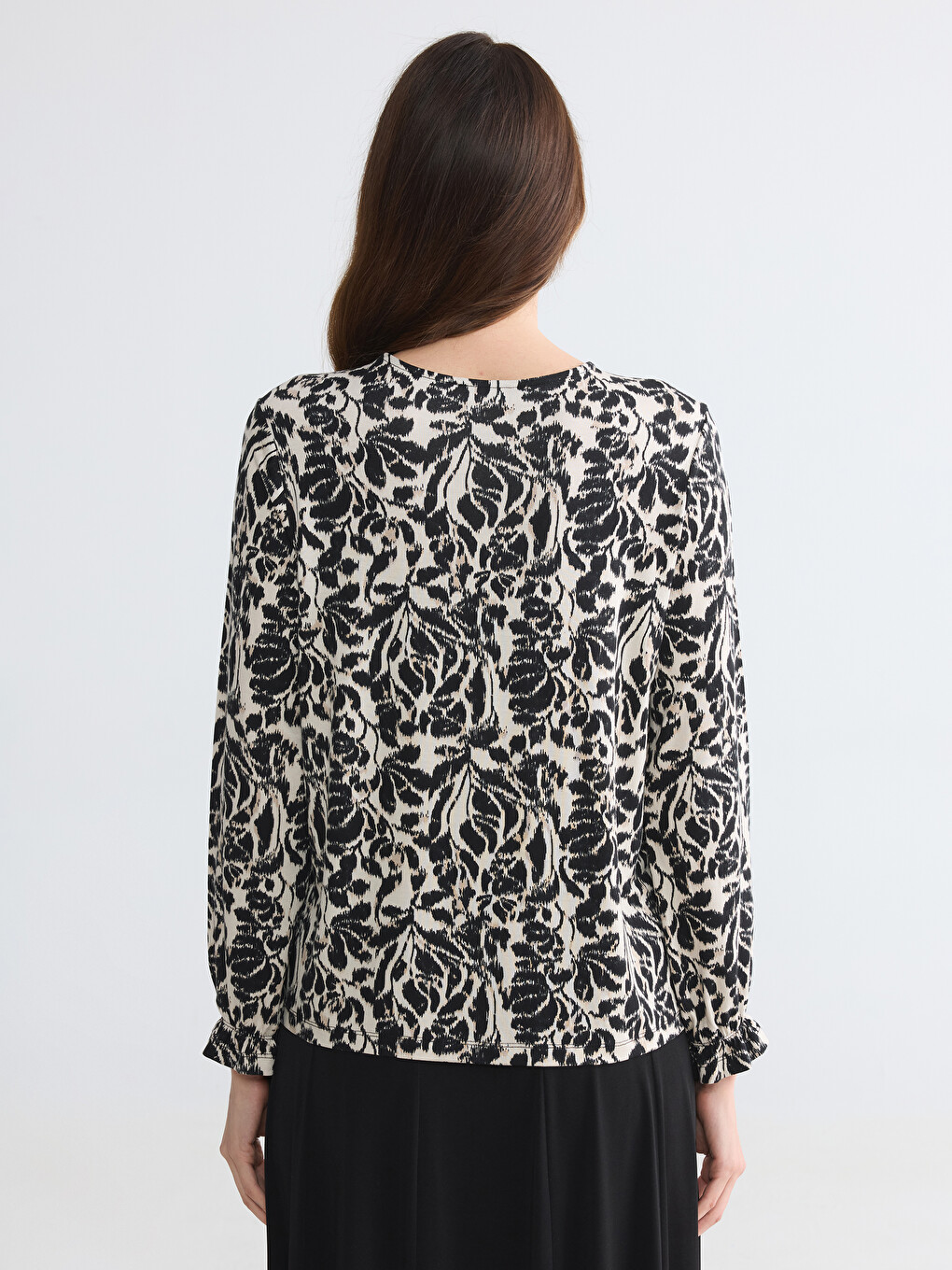 Crew Neck Patterned Blouse-3