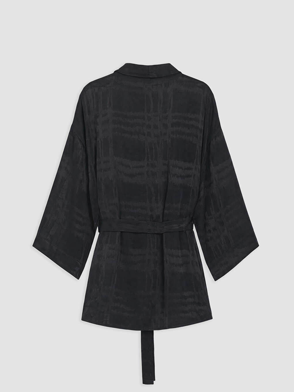 Siyah Şal Yaka Desenli Kuşaklı Kadın Kimono-1