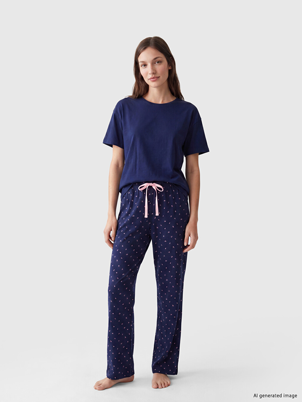 Crew Neck Printed Women's Pyjamas Set