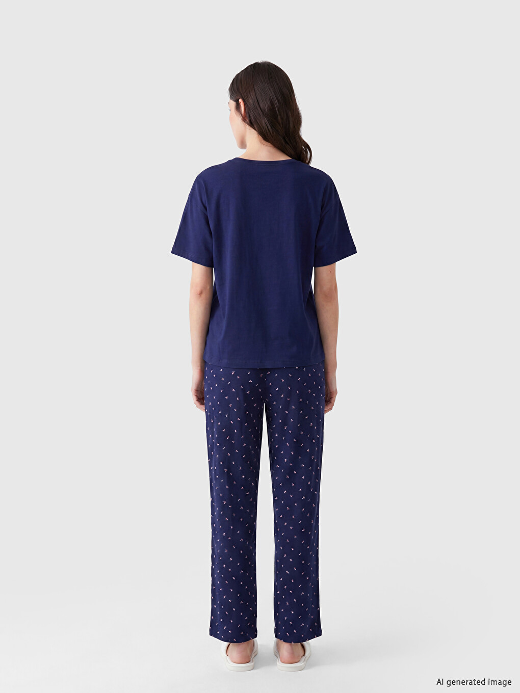 Crew Neck Printed Women's Pyjamas Set-3