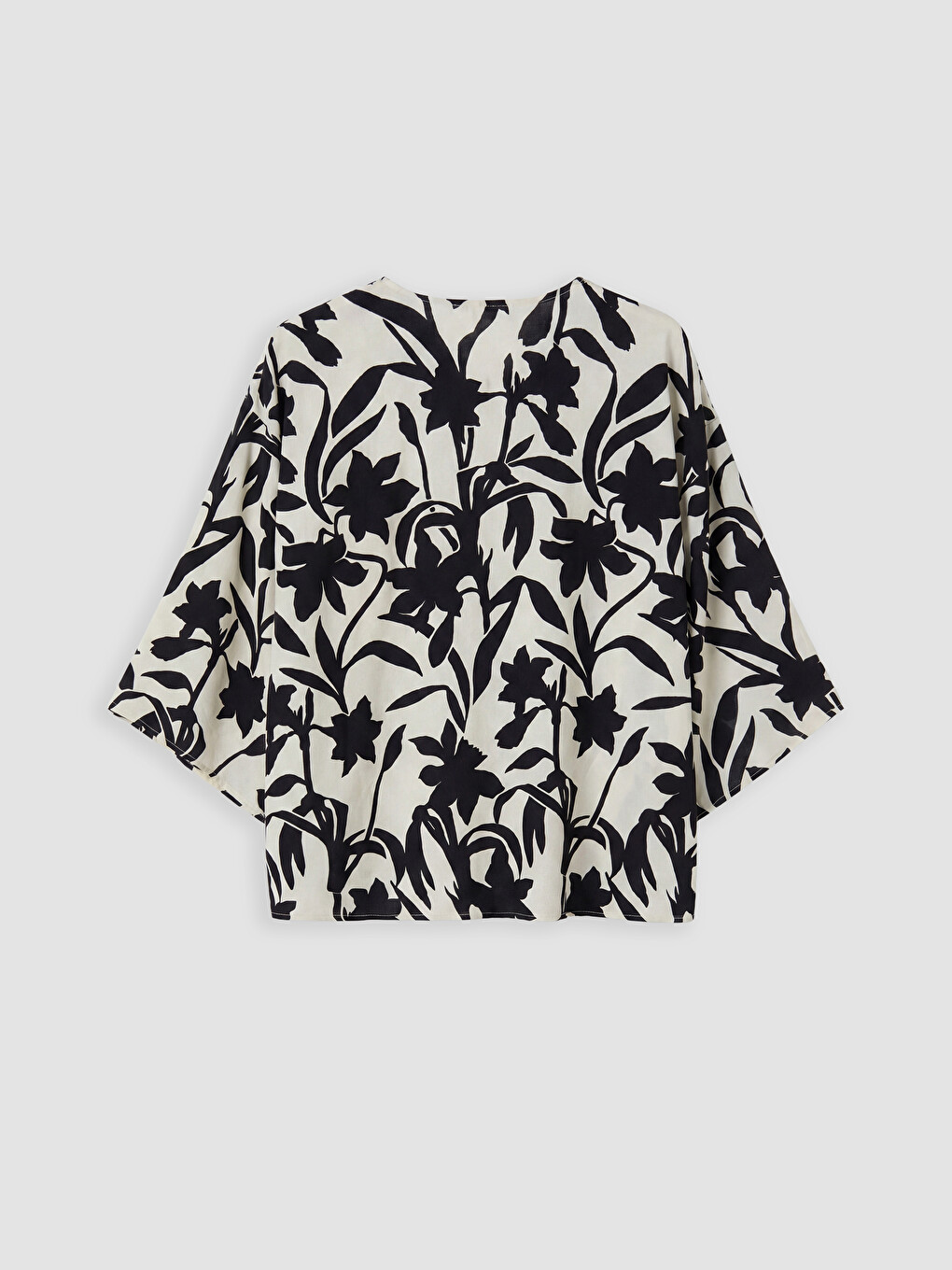 Siyah Çiçekli Oversize Kadın Kimono-1
