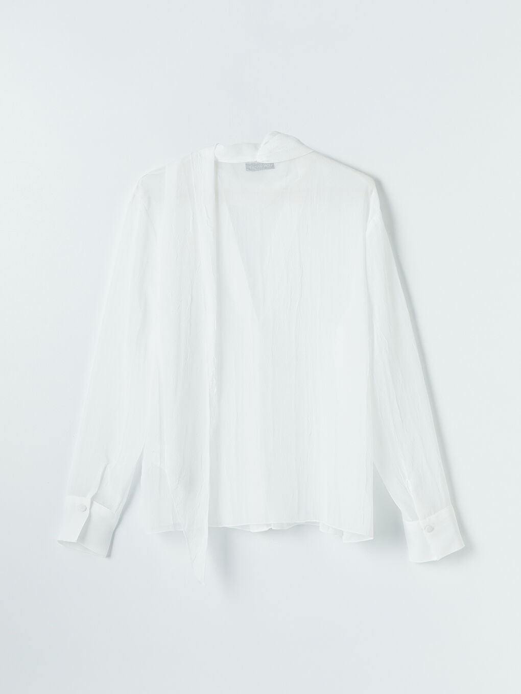 Ekru Şal Yaka Çiçek Aplikeli Kadın Gömlek-1