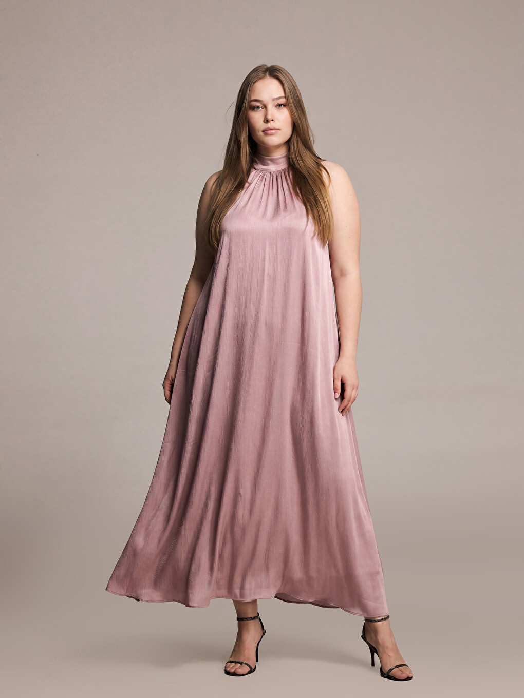 Pembe Halter Yaka Büzgülü A Kesim Abiye Elbise-1