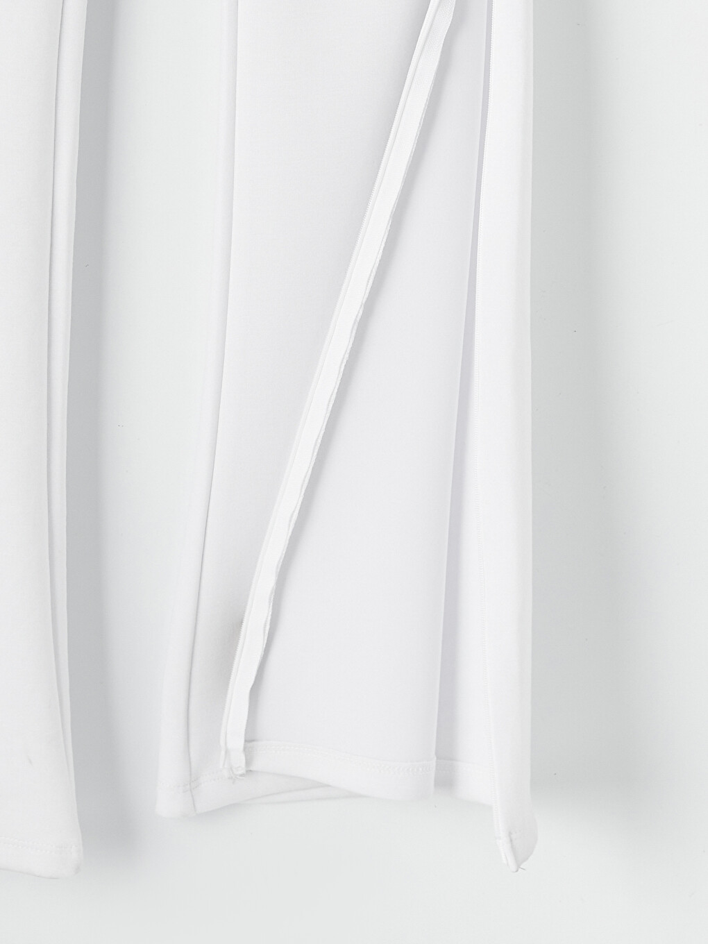 Easy to Wear Women's Sweatpants-10
