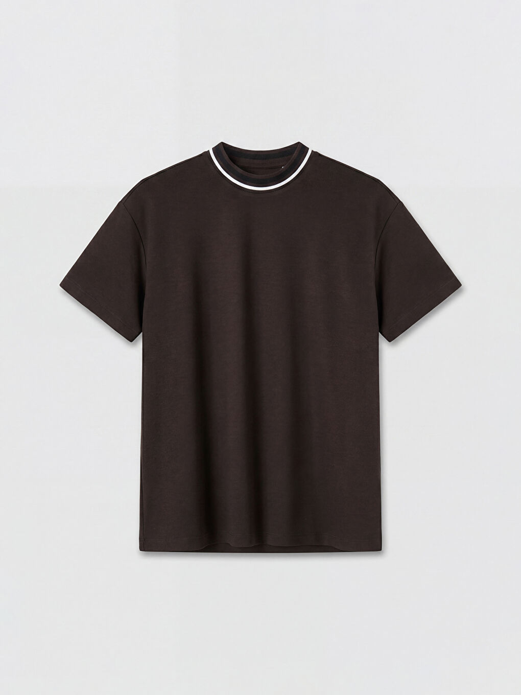 Kahverengi Bisiklet Yaka Soft Touch Kadın Tişört