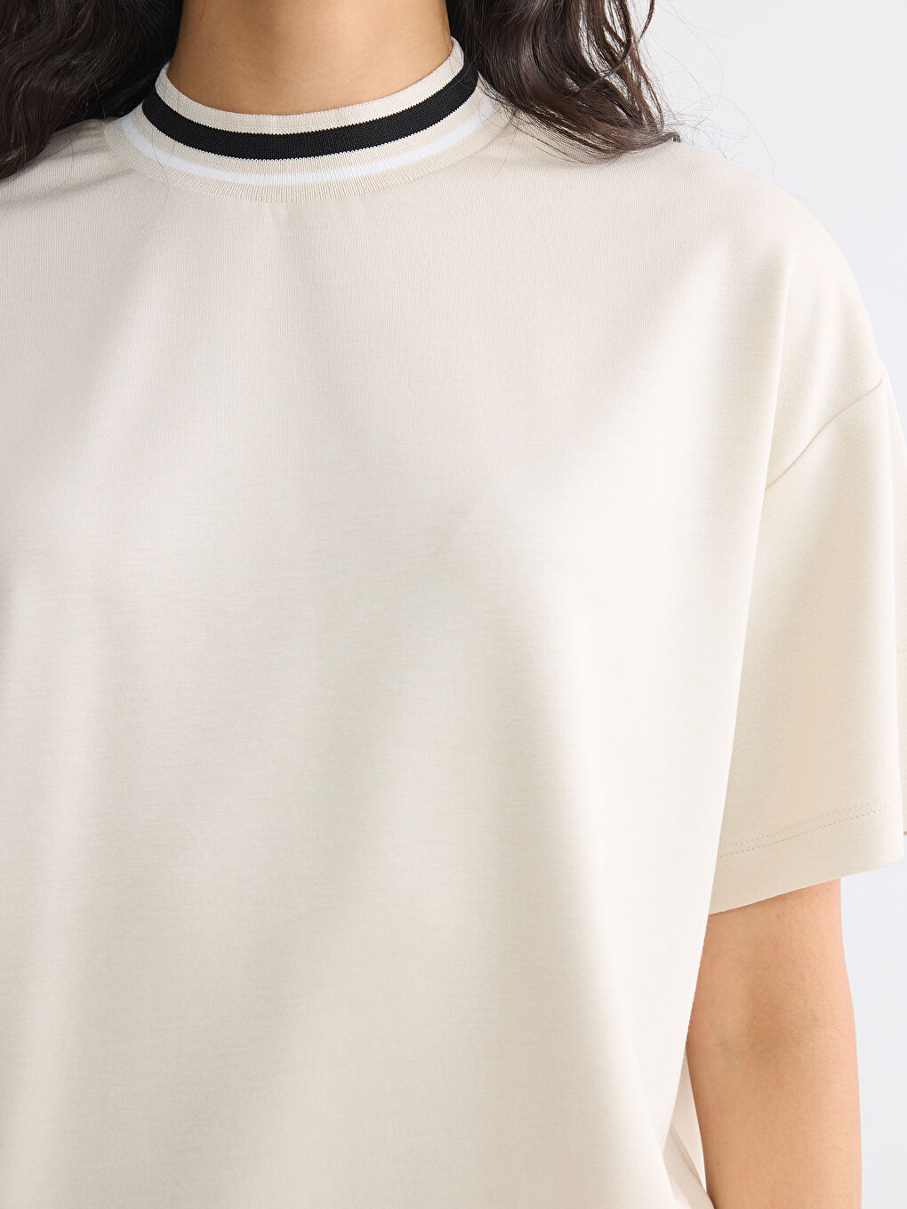 Crew Neck Soft Touch Women's T-Shirt-2