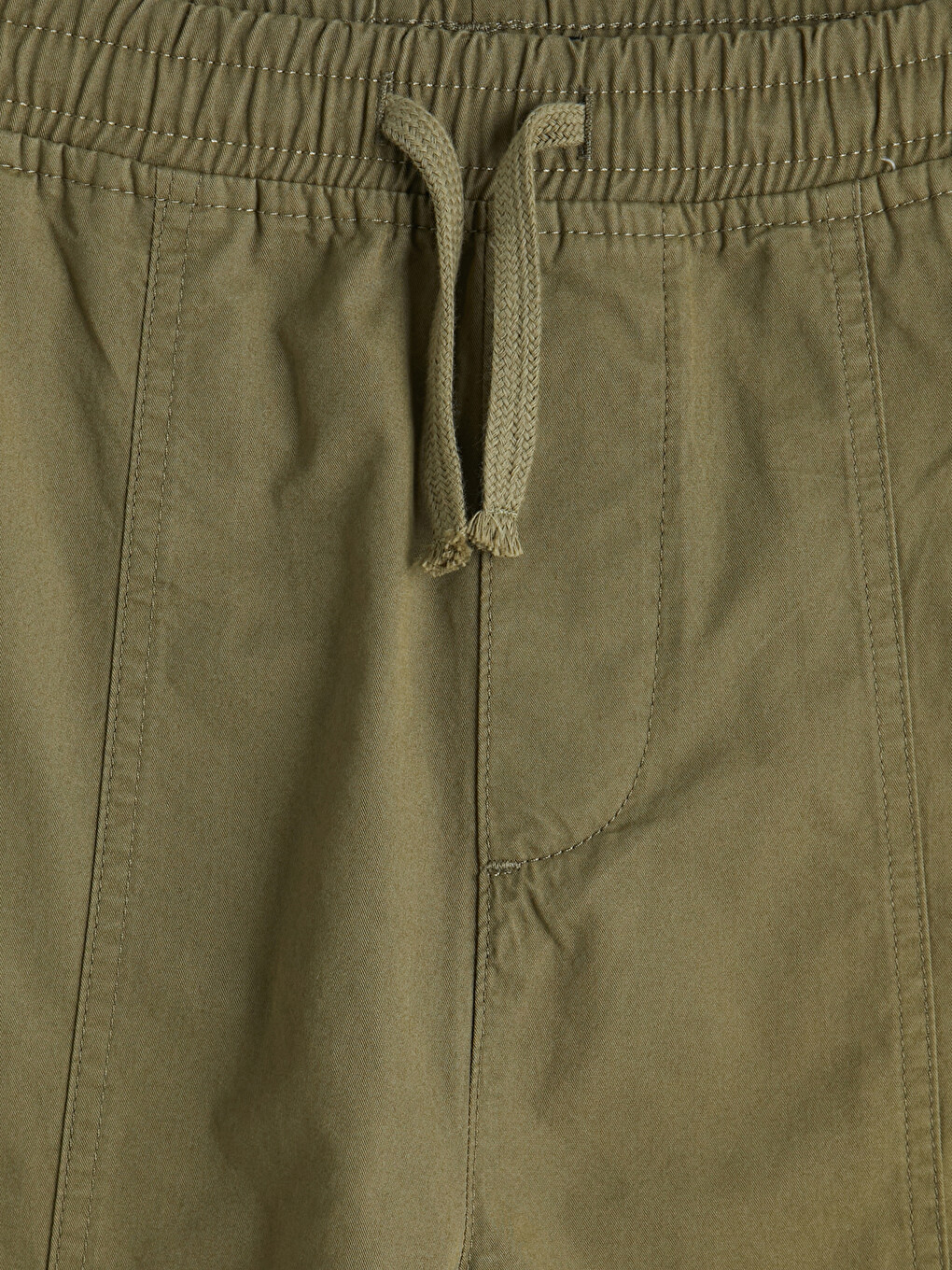 Haki Relax Fit Gabardin Erkek Şort-1