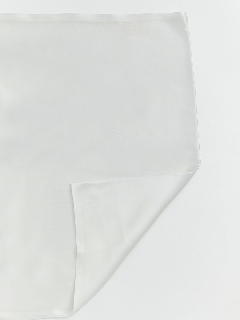 Beyaz Basic İpek Yastık Kılıfı 50x70 cm-5