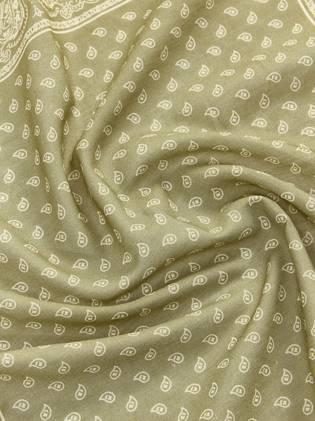 Yeşil Desenli Erkek Bandana-3