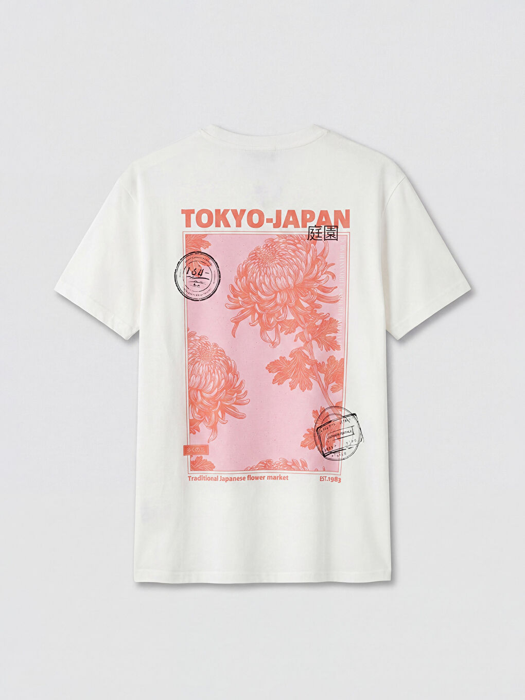 Beyaz Tokyo Baskılı Kadın Tişört-1