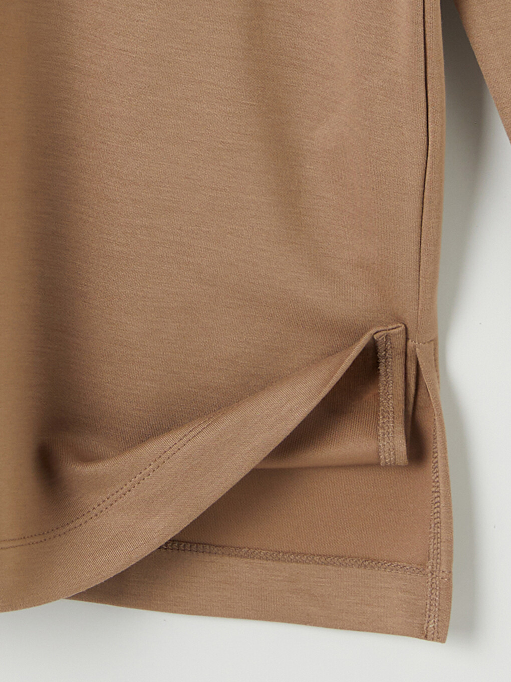 Kahverengi Çiçekli Oversize Soft Touch Kadın Tunik-1