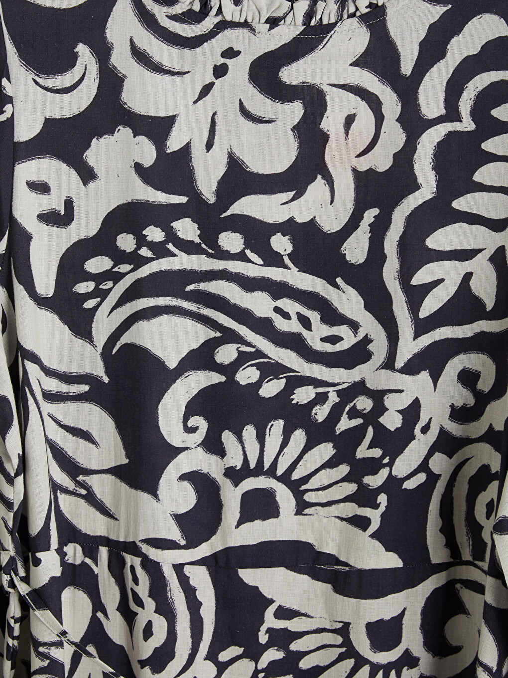 Frilled Mock Neck Patterned Dress-6