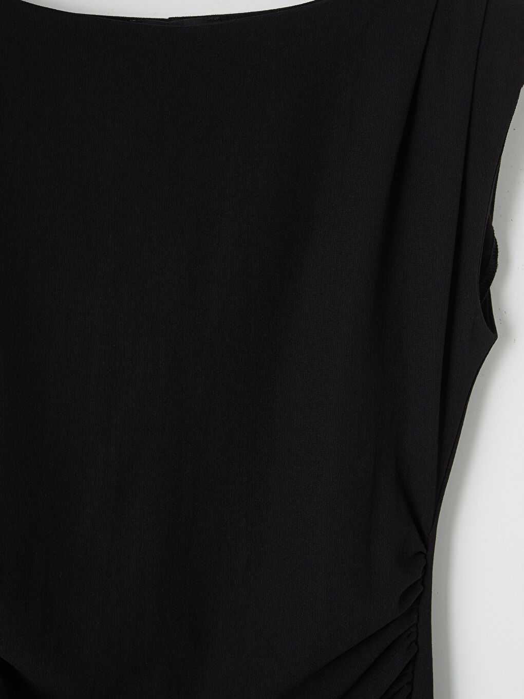 Siyah Bisiklet Yaka Büzgülü Krep Elbise-2