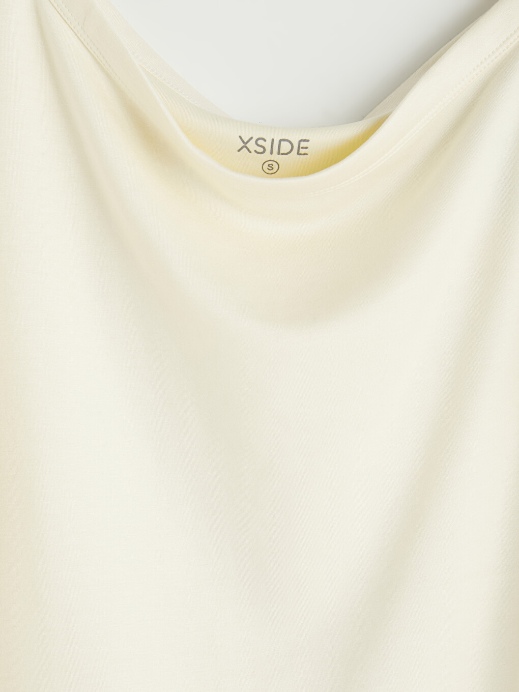 Sarı Kayık Yaka Oversize Soft Touch Kadın Tişört-2