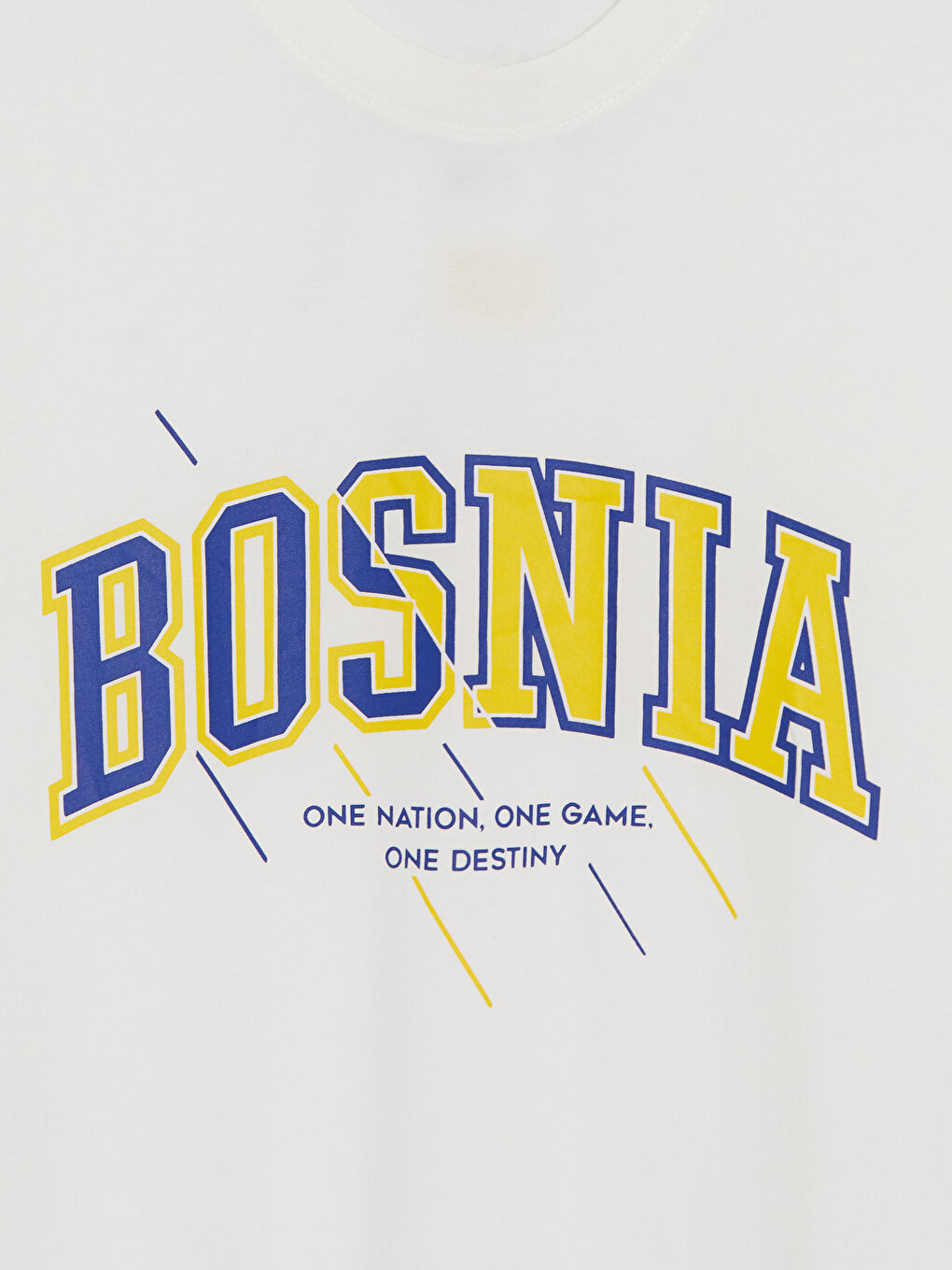 Beyaz Bisiklet Yaka Bosna Baskılı Erkek Tişört-1