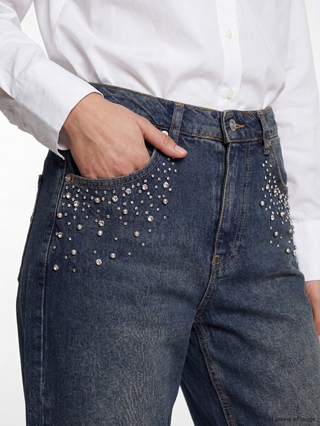 Barrel Fit Rhinestone Women's Jeans-2