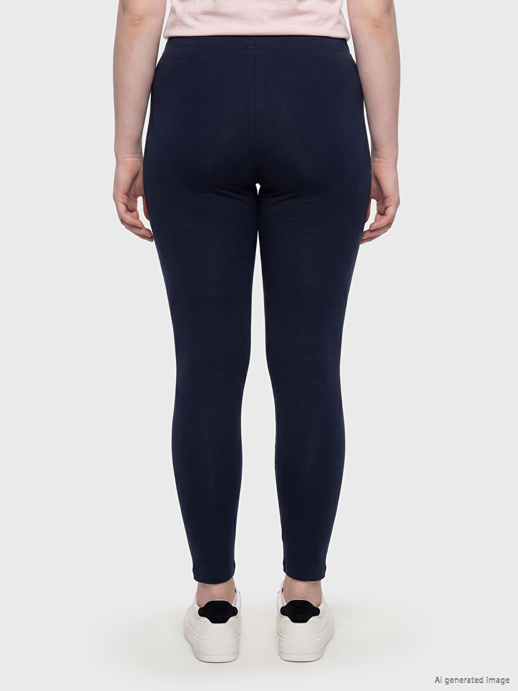Plus Size Elastic Waist Women's Leggings-3