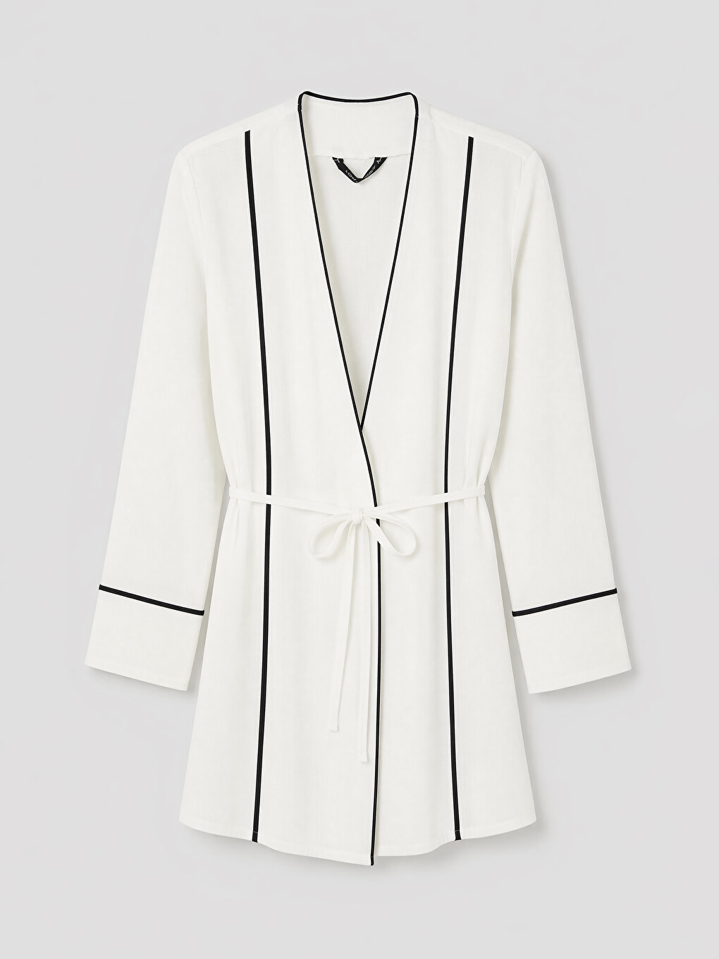 Beyaz V Yaka Çizgili Kadın Kimono-4