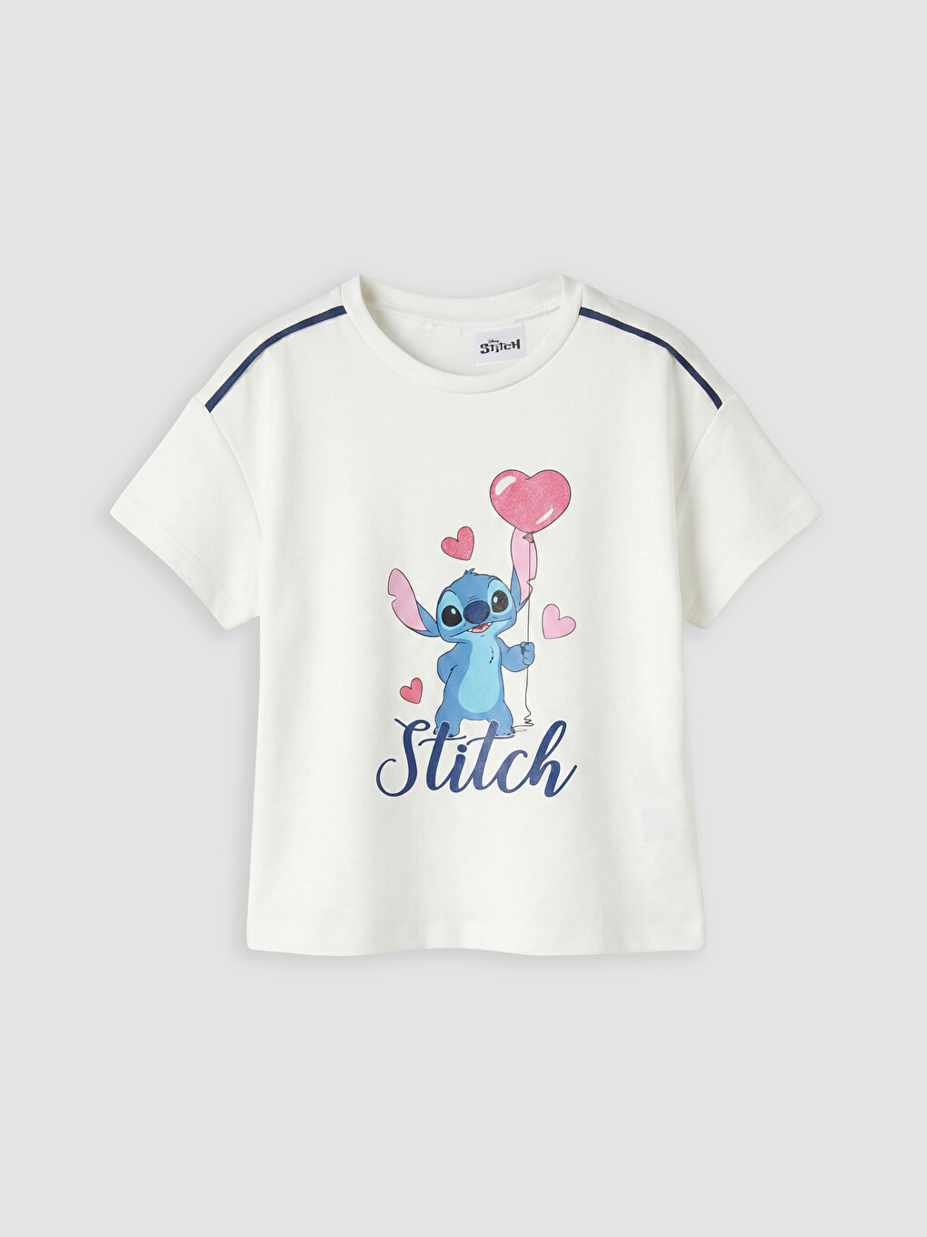 Beyaz Stitch Baskılı Kız Çocuk Şortlu Takım-1
