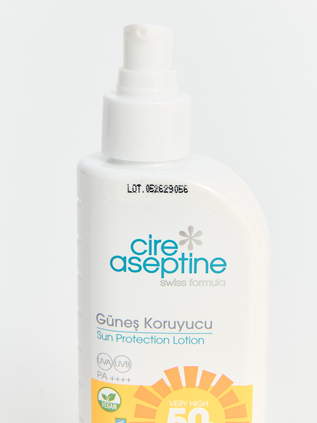 Güneş Koruyucu Losyon 200 Ml-1