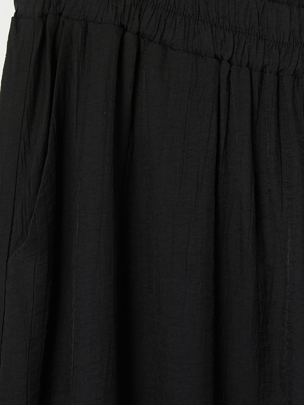 Siyah Beli Lastikli Geniş Paça Kadın Pantolon-2