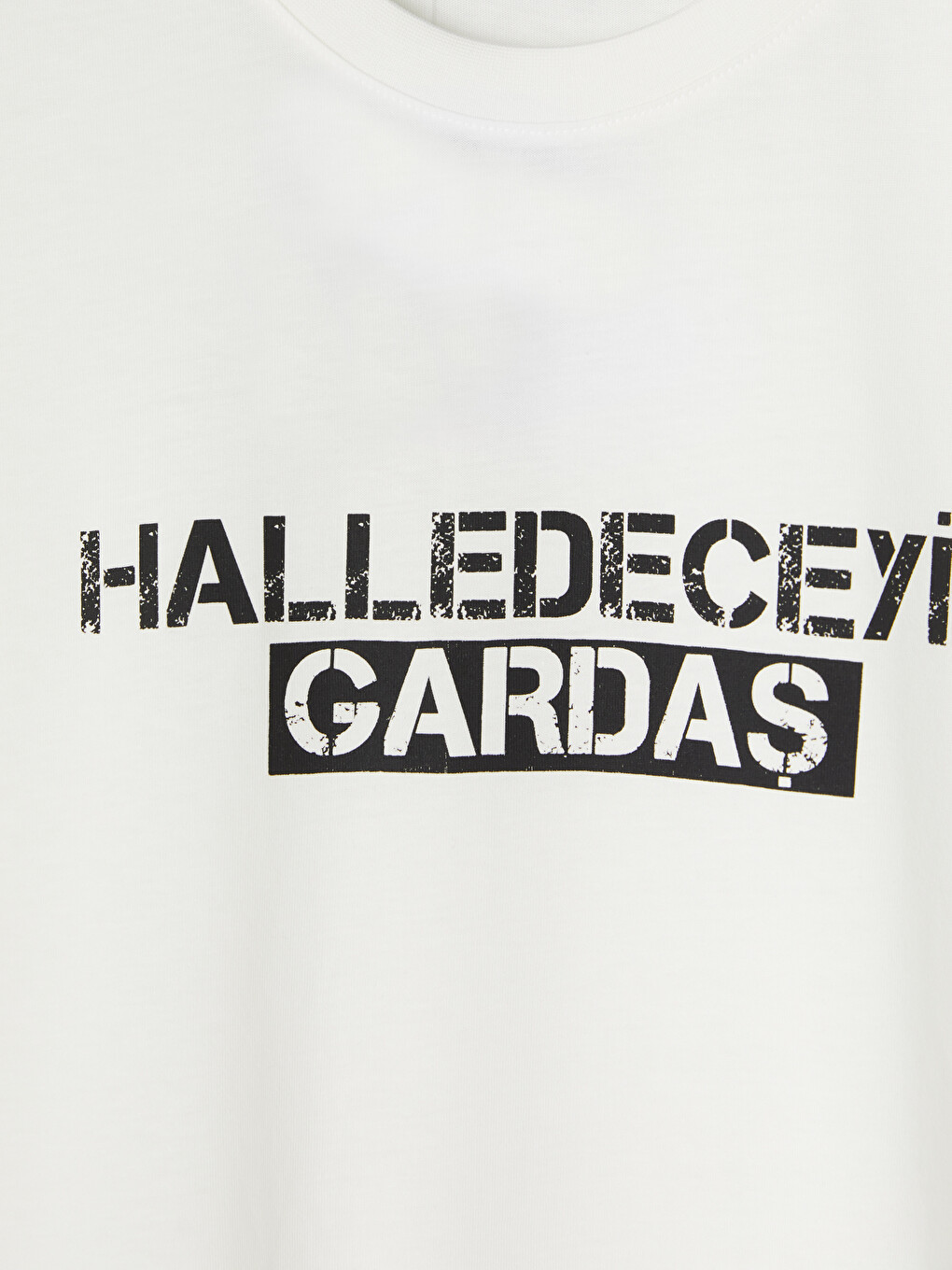 Beyaz Bisiklet Yaka Kıbrıs Slogan Baskılı Erkek Tişört-2