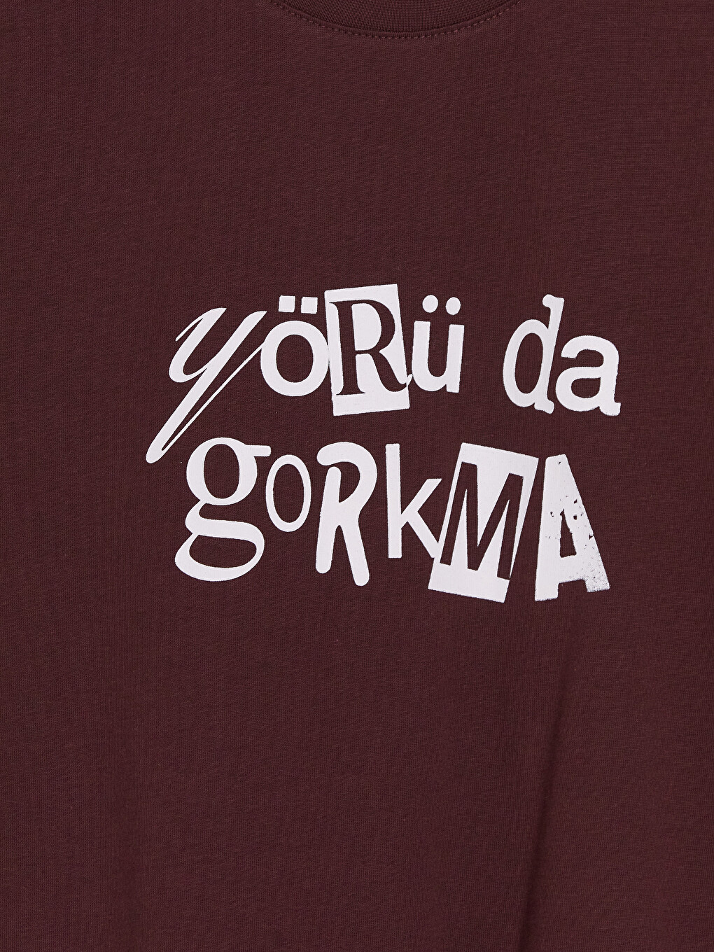 Bordo Bisiklet Yaka Kıbrıs Slogan Baskılı Erkek Tişört-1