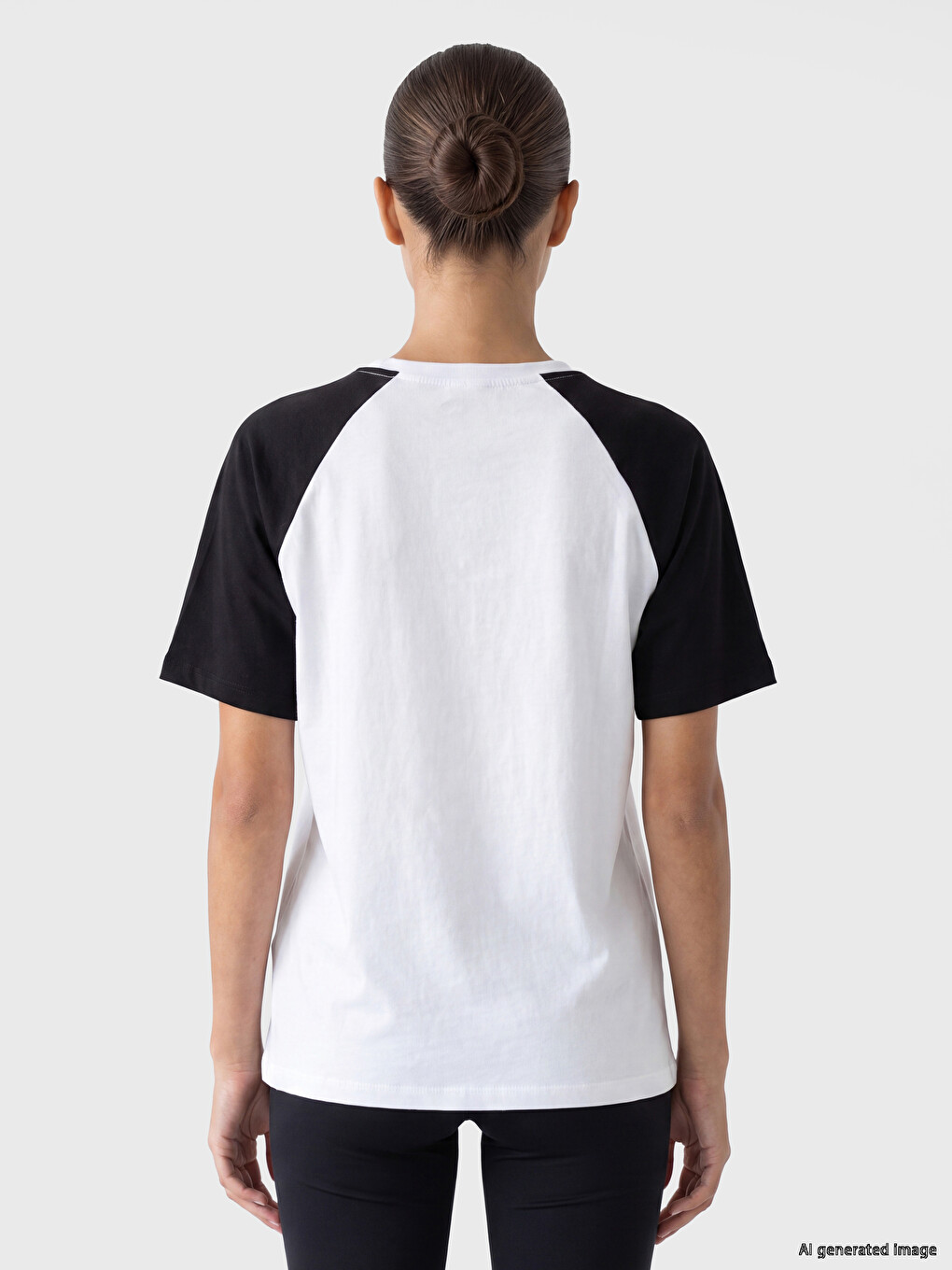 Beyaz Mısır Baskılı Oversize Kadın Spor Tişört-3