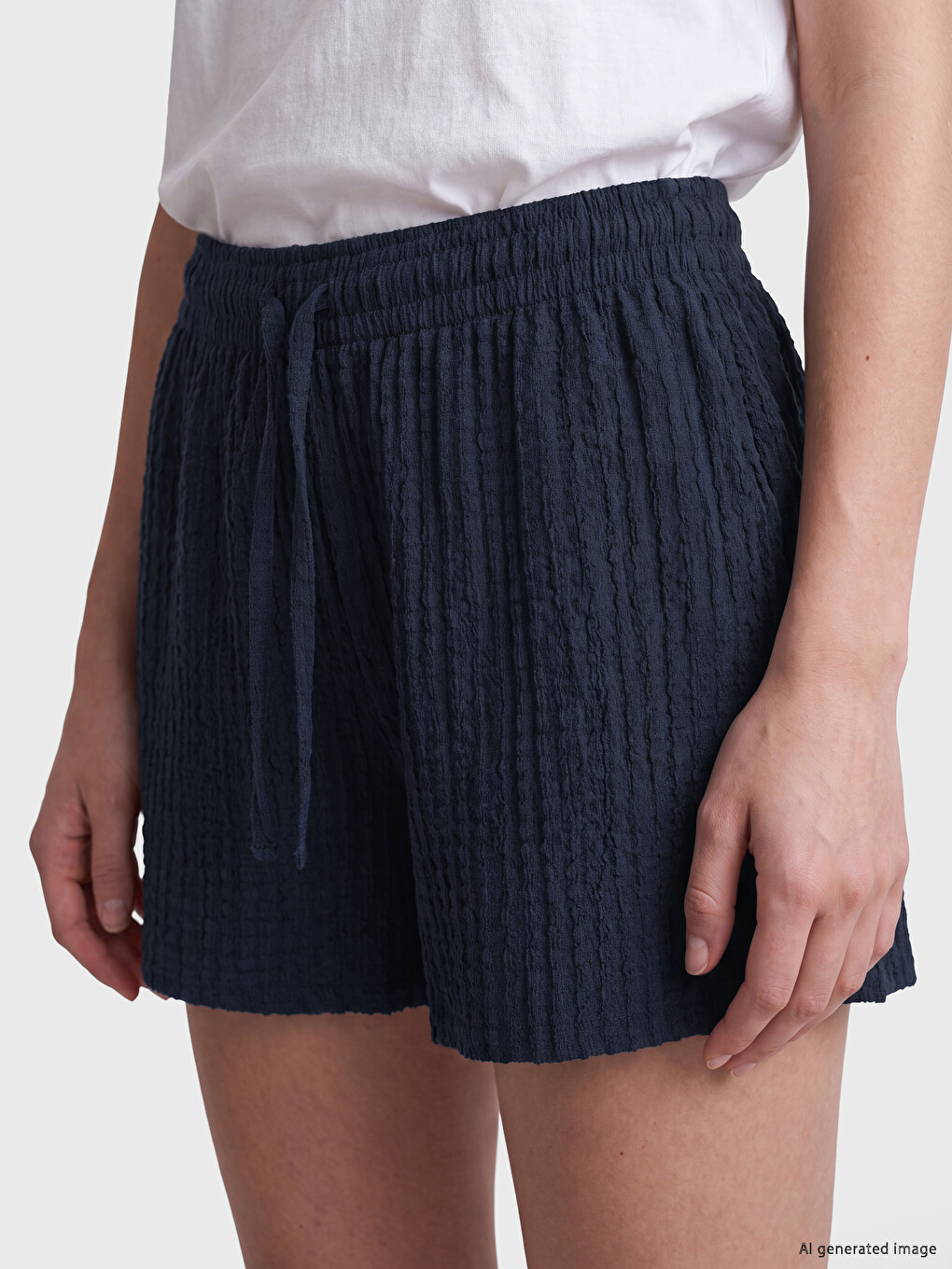 Elastic Waist Textured Women's Shorts-2