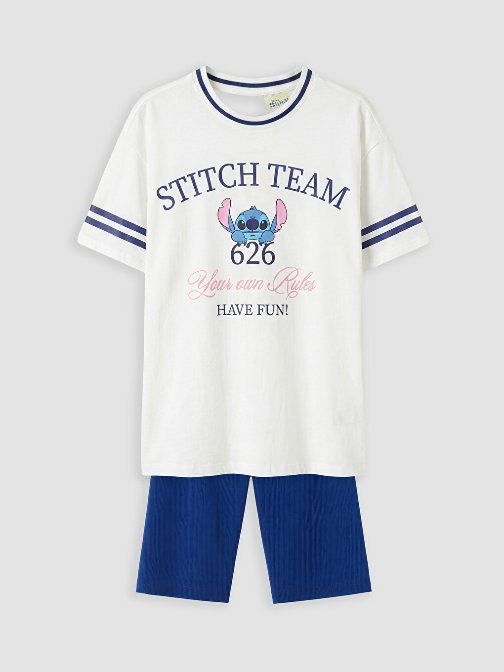 Beyaz Stitch Baskılı Kız Çocuk Şortlu Takım