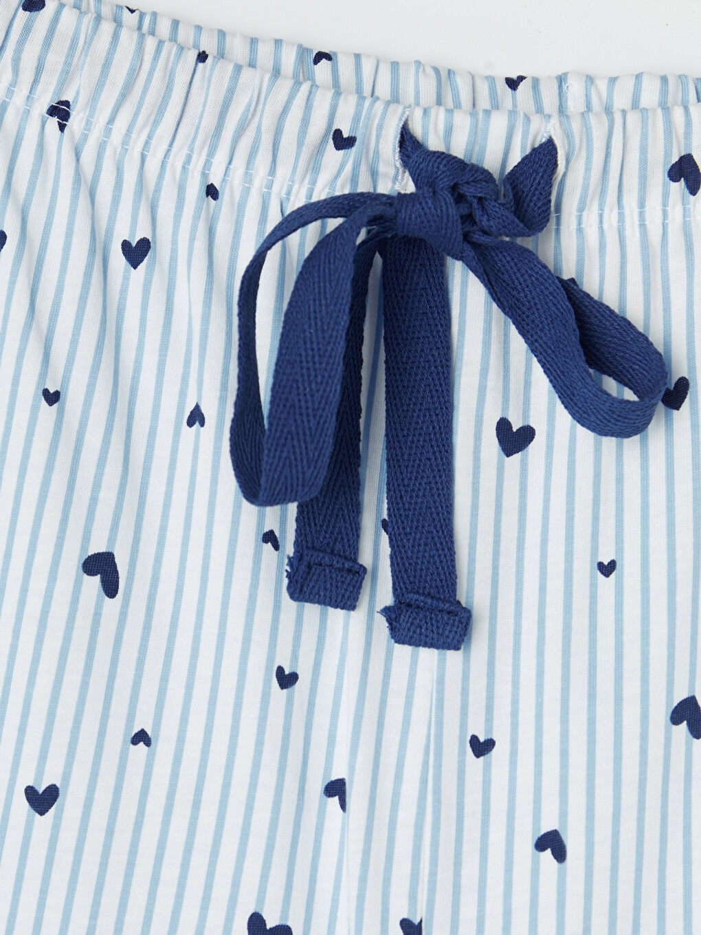 Mavi Bisiklet Yaka Nakışlı Kadın Şortlu Pijama Takımı-5