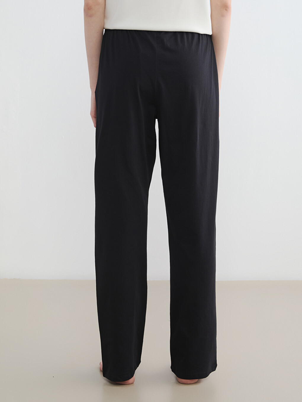 Elastic Waist Pyjama Bottoms-7