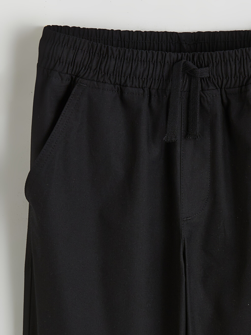 Siyah Beli Lastikli Erkek Çocuk Jogger Pantolon-2