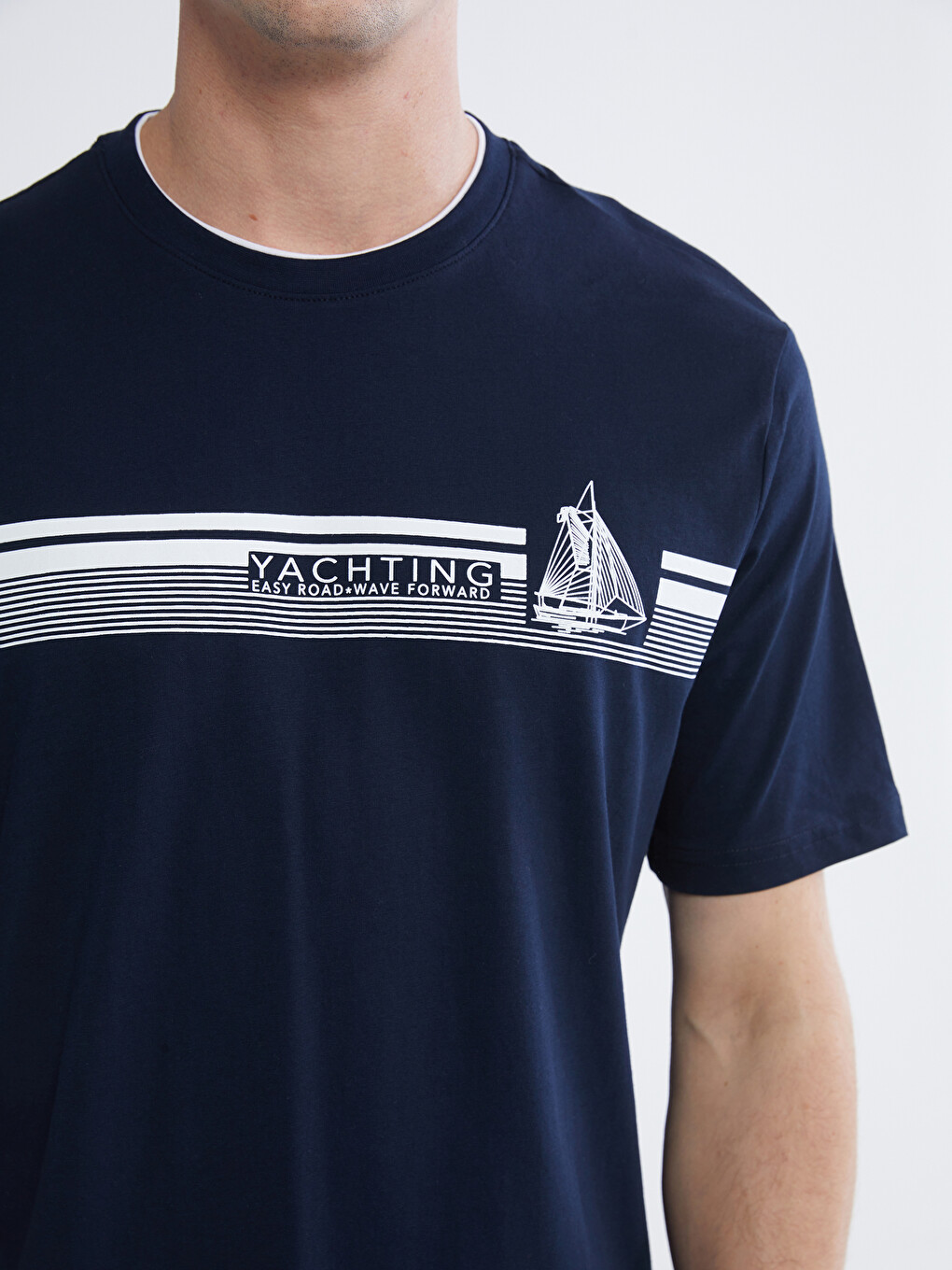 Crew Neck Short Sleeve Printed Combed Cotton Men's T-shirt-2