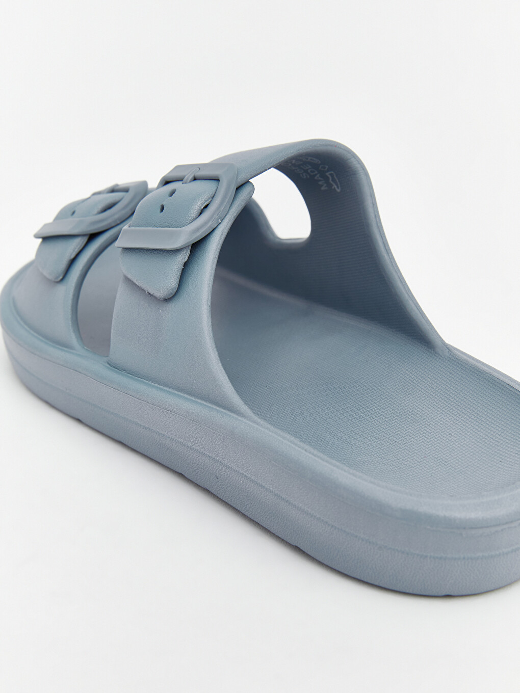 Buckle Detailed Double Strap Boys' Slipper-4