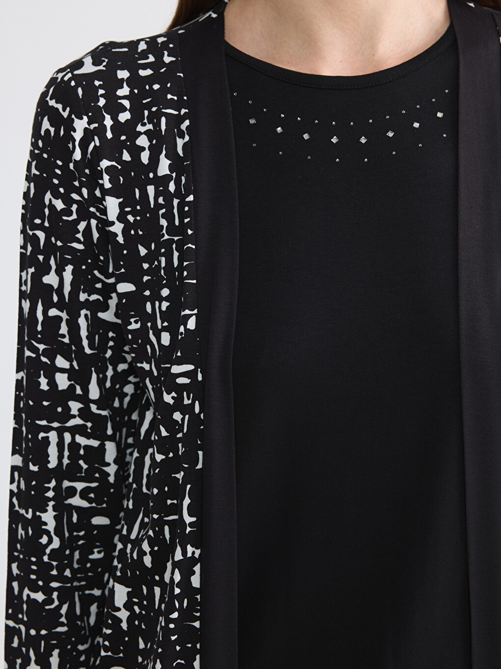 Crew Neck Rhinestone Embellished Women's Blouse-2