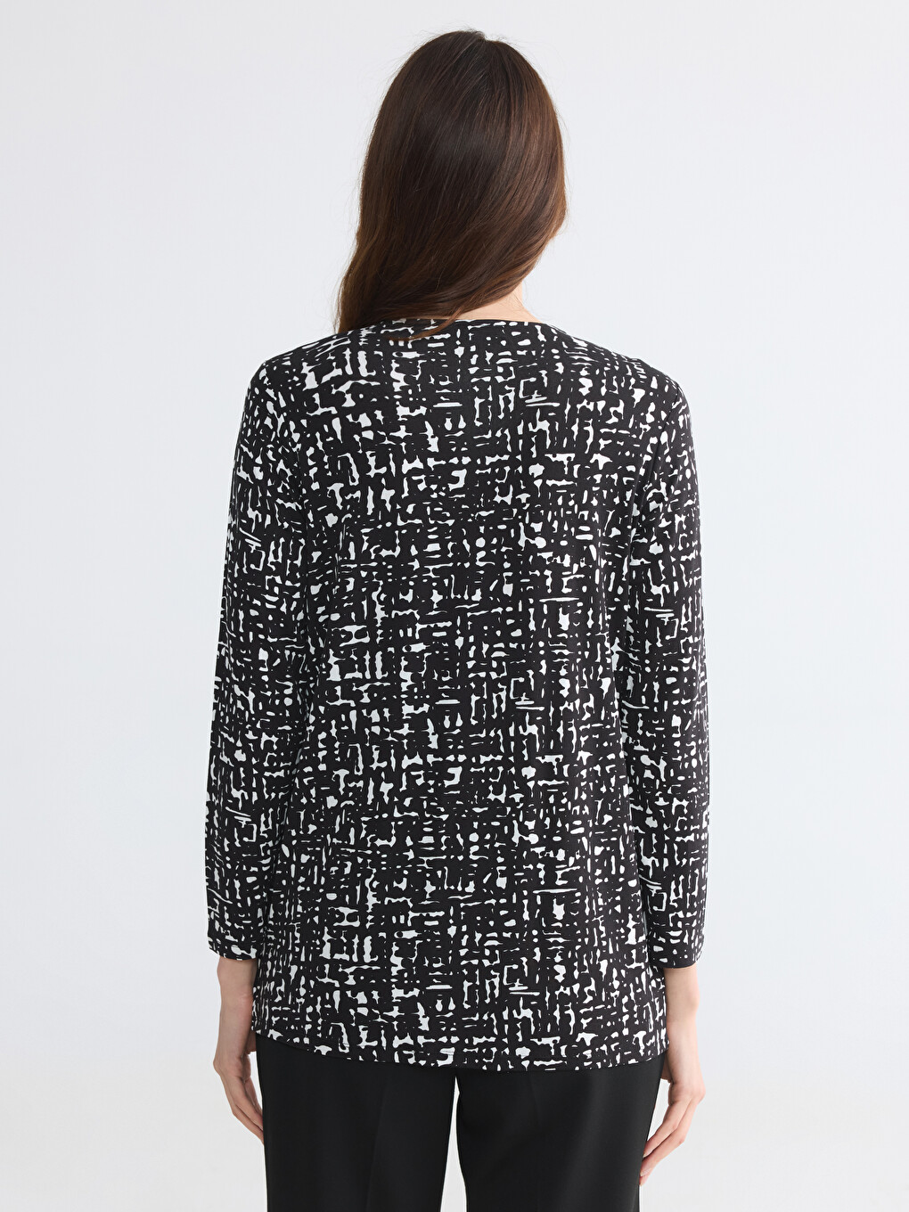 Crew Neck Rhinestone Embellished Women's Blouse-3