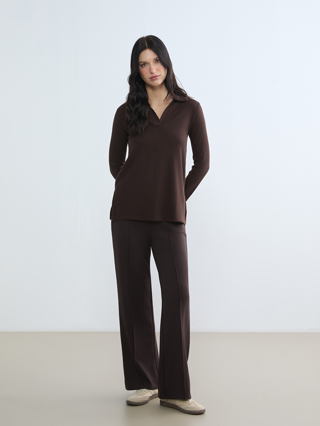 Women's Sweatpants With Elastic Waist