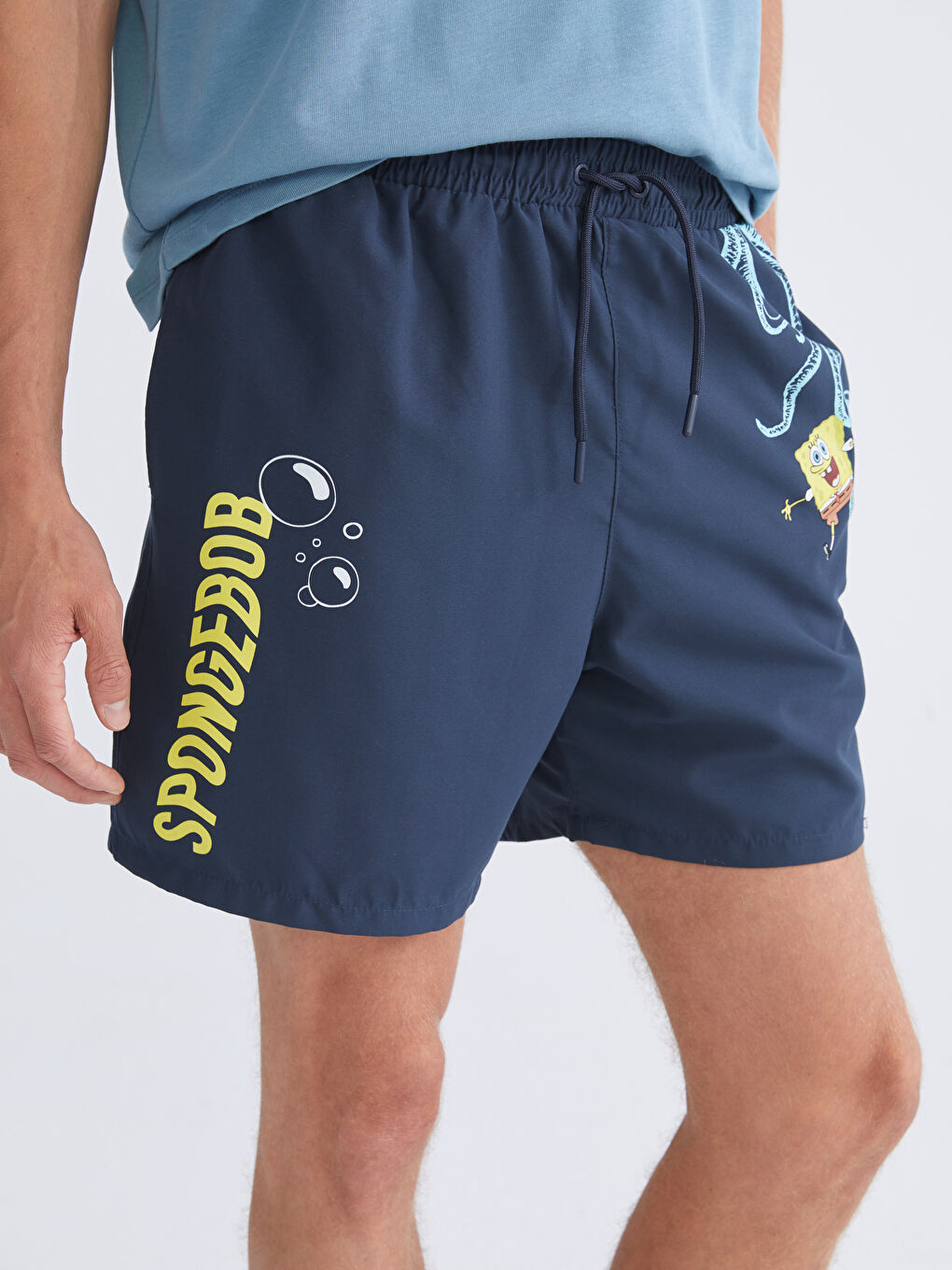 Lacivert Kısa Boy Sünger Bob Baskılı Erkek Deniz Şortu-2
