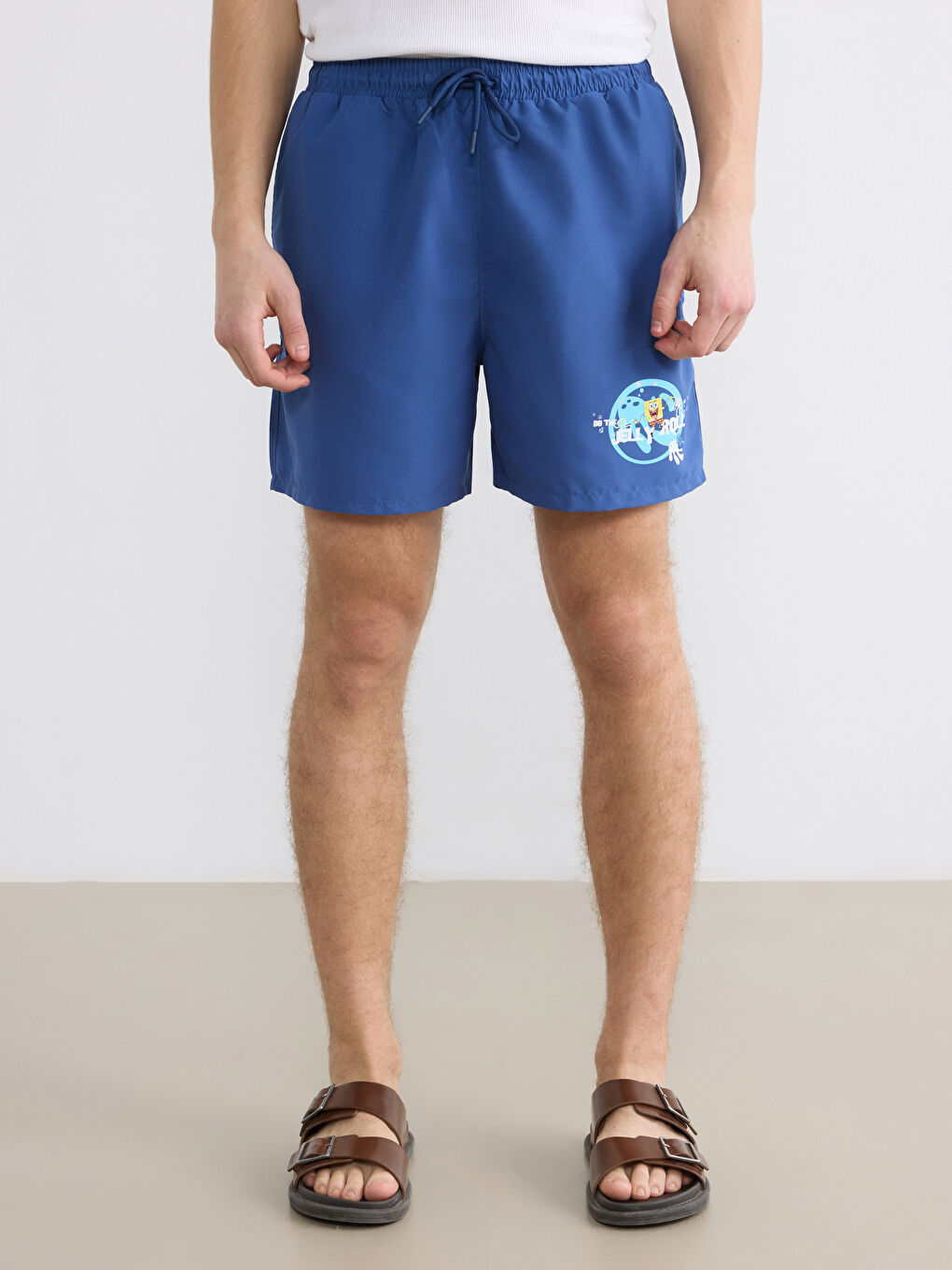 Mavi Sünger Bob Baskılı Erkek Deniz Şortu-1