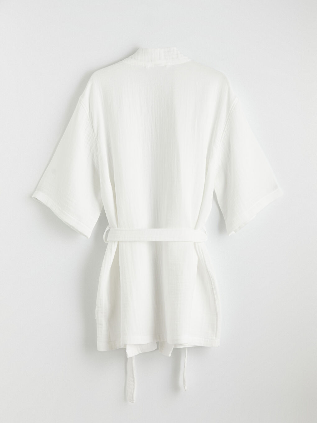 Beyaz Pamuklu Kadın Bornoz-3