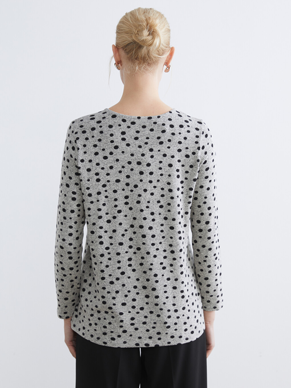 Crew Neck Polka Dot Blouse-3