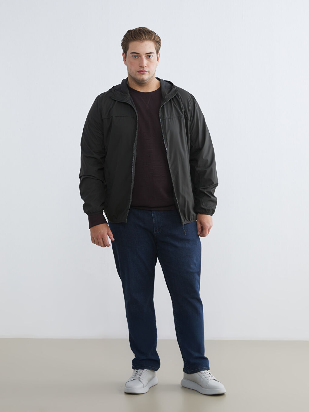 Haki Standart Kalıp Kapüşonlu Erkek Yağmurluk-6