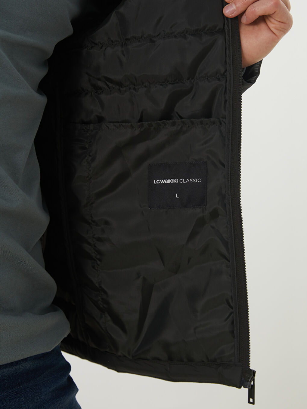 Standard Fit Funnel Neck Men's Puffer Coat-3