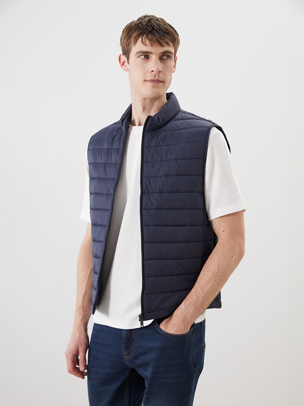 Slim Fit Funnel Neck Men's Puffer Gilet-2